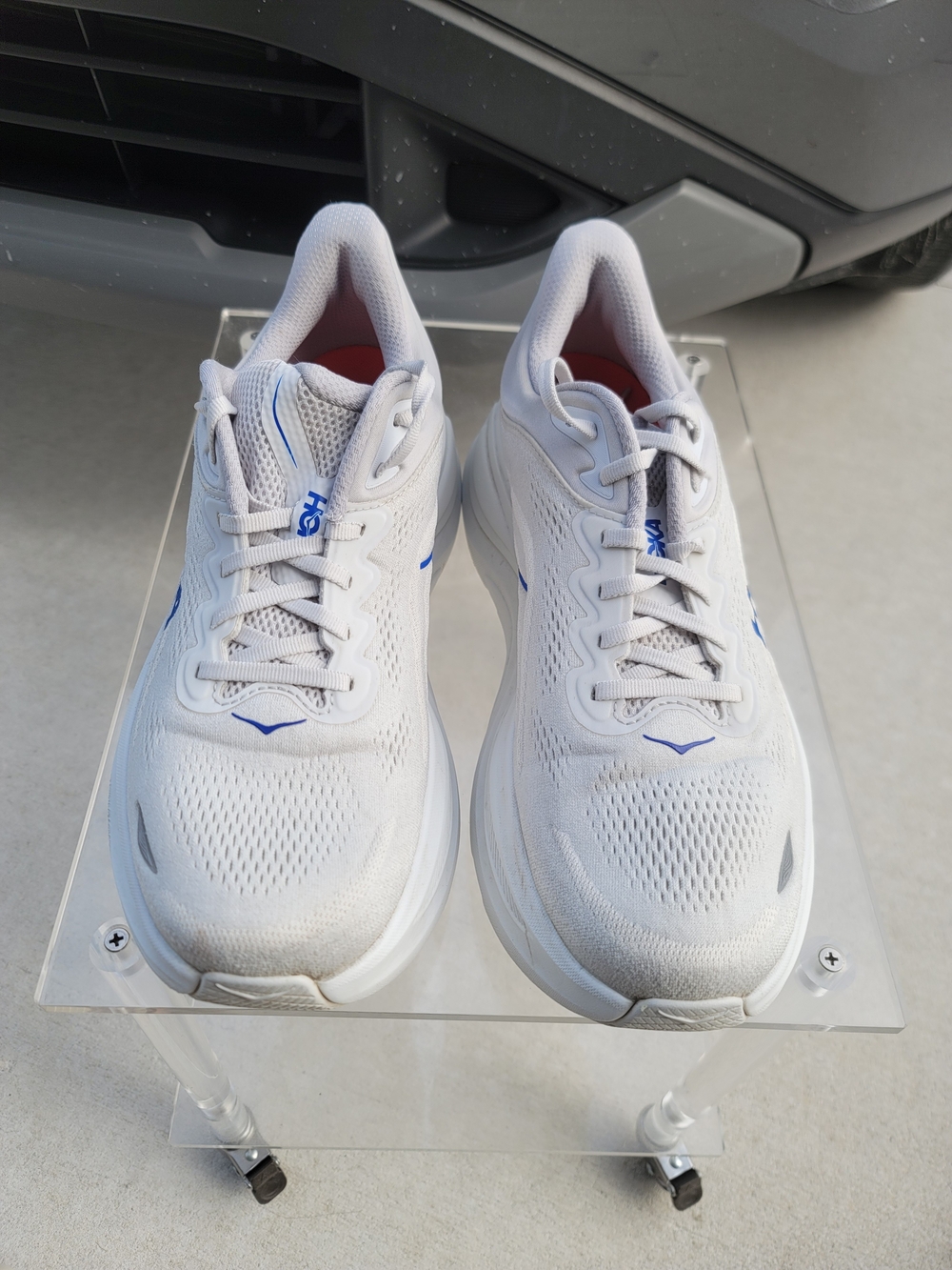HOKA Bondi 9 Athletic Running Shoes - Picture 2 of 12